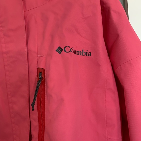 Columbia Hot Pink  Outdoor Jacket size Large EUC - Picture 3 of 8